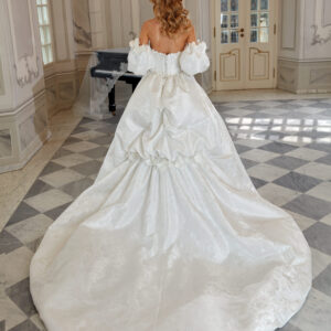 Vanilla Sposa Praise